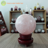  Cầu thạch anh hồng nặng 2.48kg, đường kính 11.8cm 