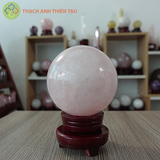  Cầu thạch anh hồng nặng 2.48kg, đường kính 11.8cm 