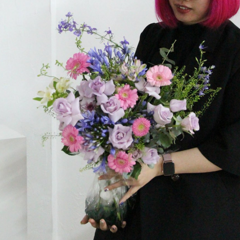  TIFFANY - HOA THẢ LỌ 