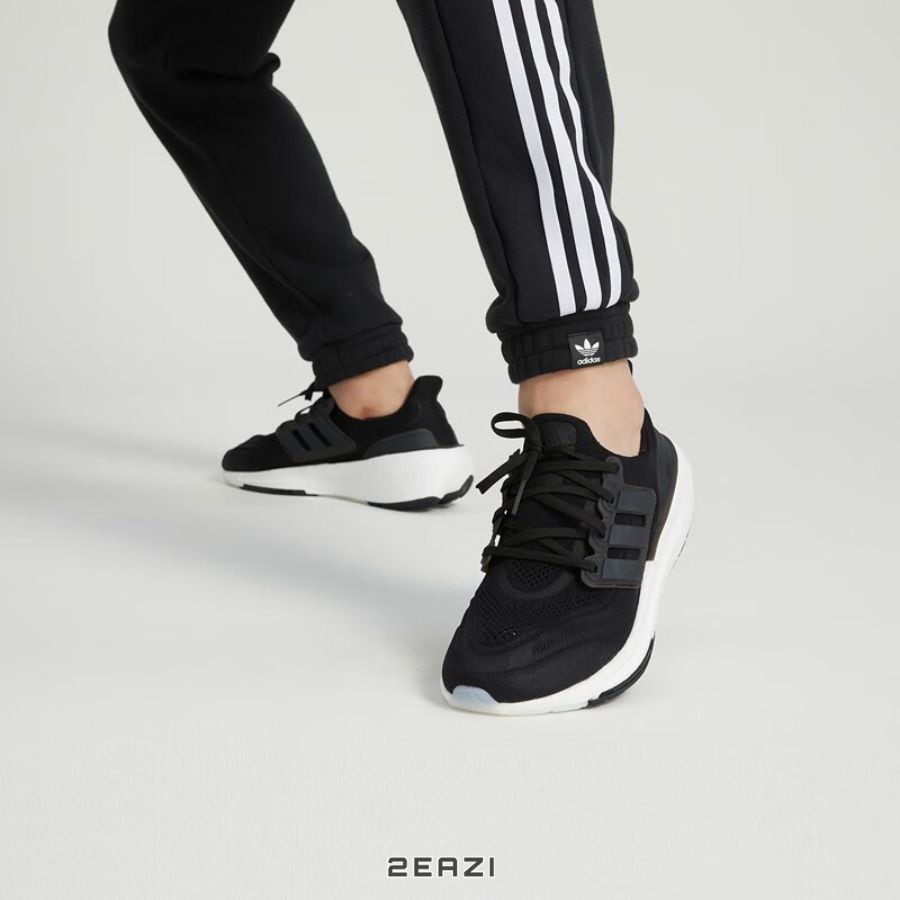  Giày Adidas Men's Ultra Boost Light GY9351 Màu Đen 