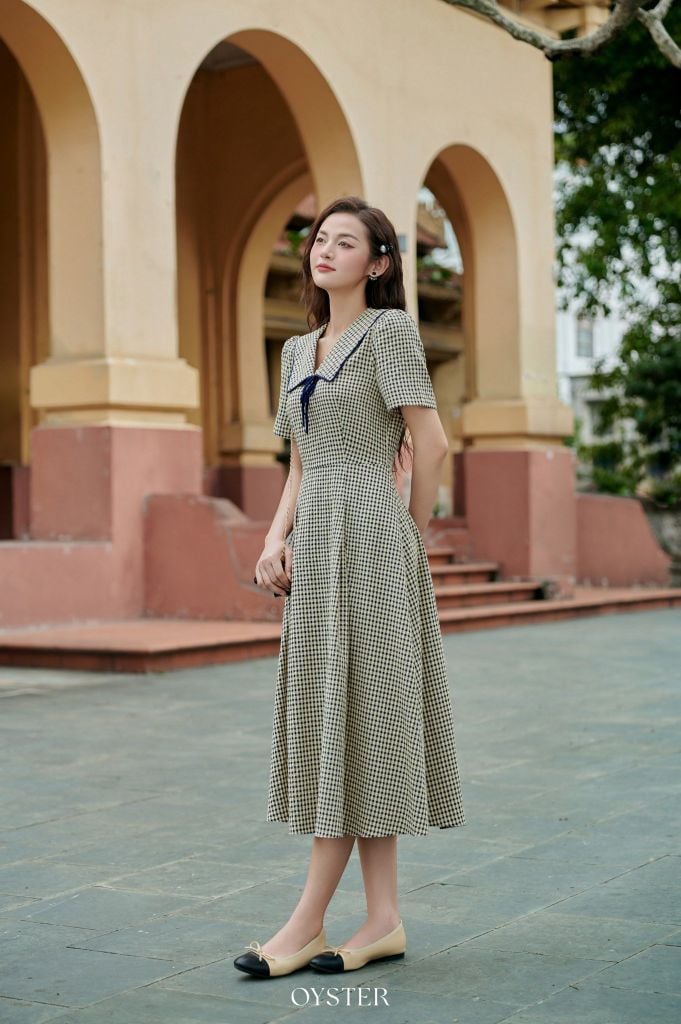 Đầm Hely