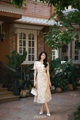 Đầm Hina