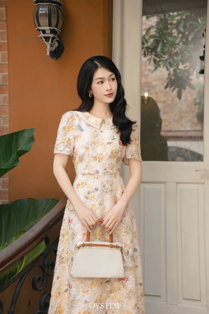 Đầm Hina