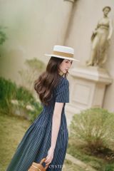 Đầm Chris