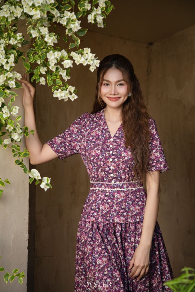 Đầm Thalia