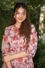 Đầm Adela