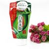 Sữa Rửa Mặt Trà Xanh Rohto 120g