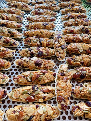  Bánh Thuyền Mix Hạt Dinh Dưỡng 500gam 