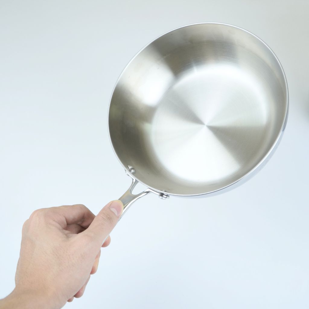 Chảo inox 304 Casau đúc liền khối 3 lớp đáy