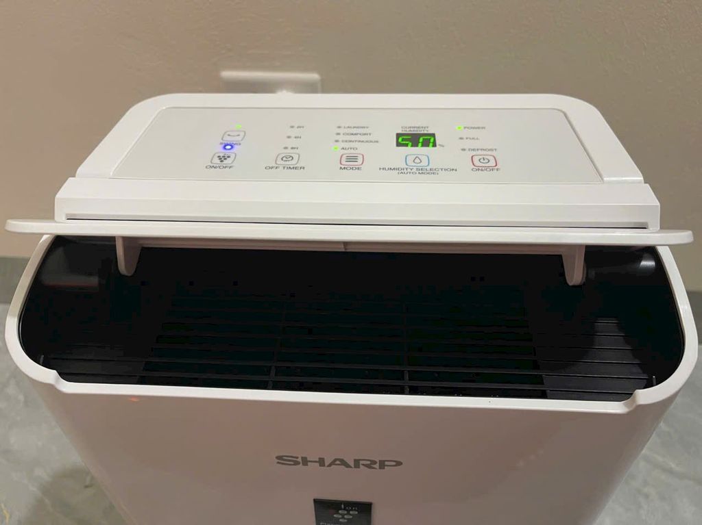 Máy hút ẩm Sharp DW-D12A-W 12 lít