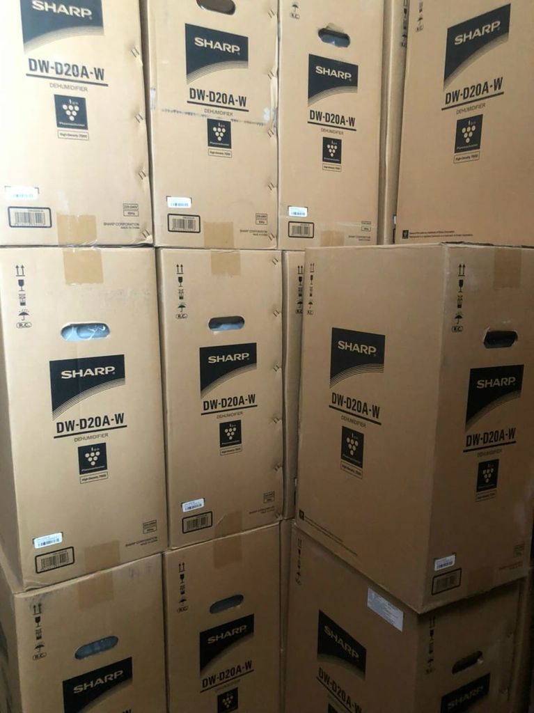 Máy hút ẩm Sharp DW-D20A-W 20 lít
