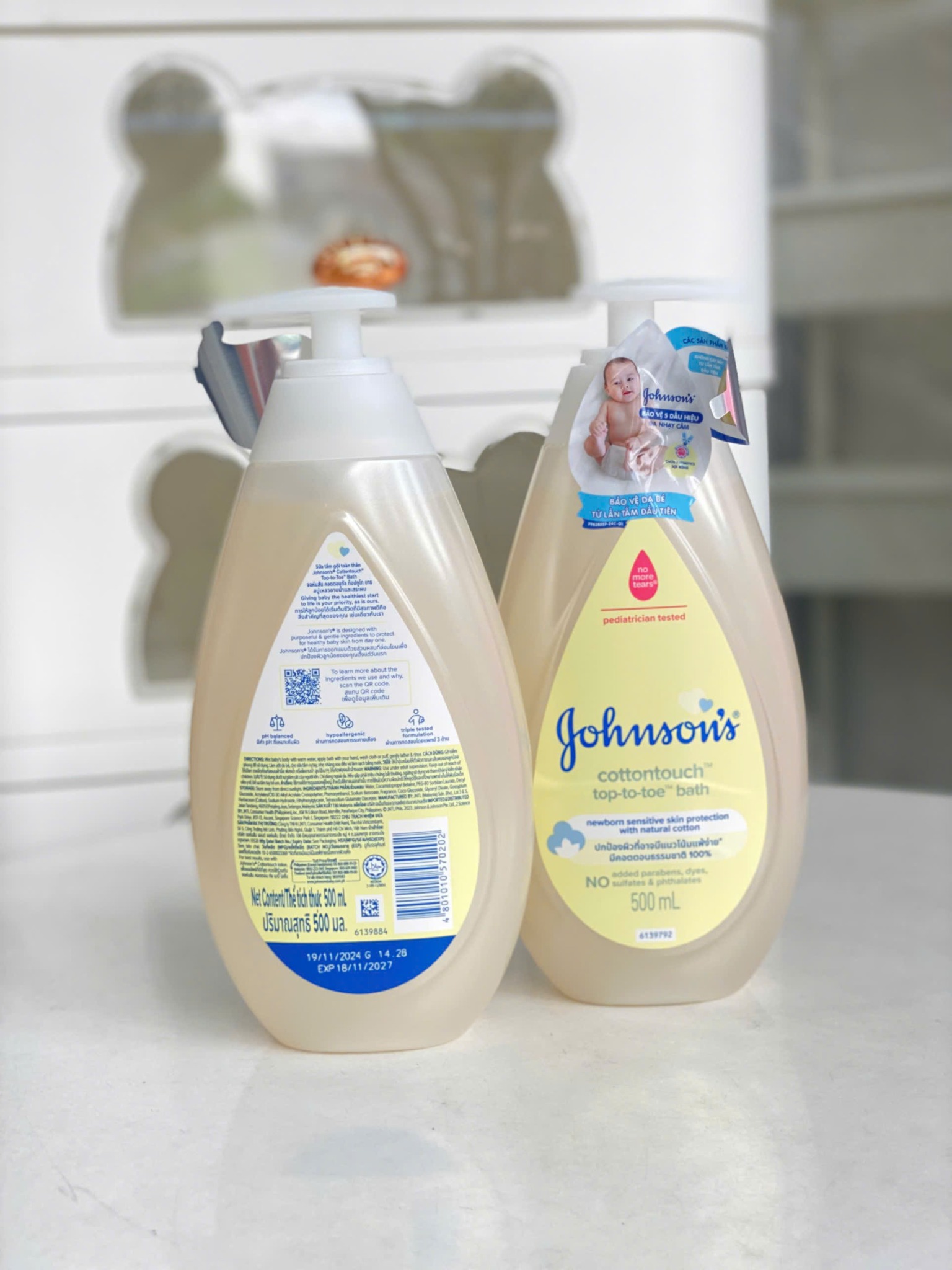 Tắm Gội Johnson Baby Cotton Touch 500ML
