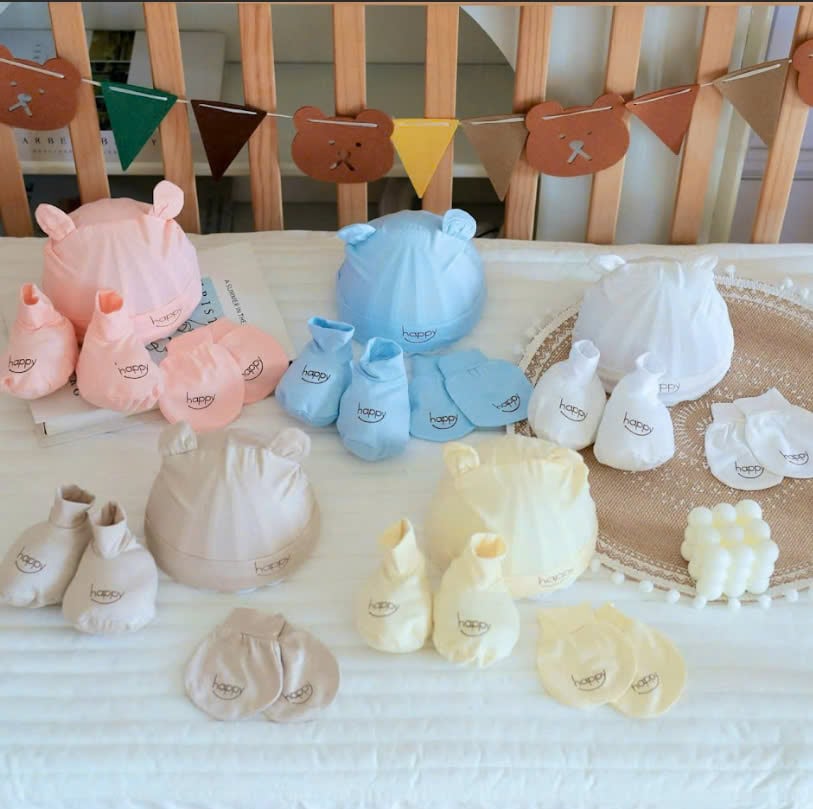 Set Nón - Bao Tay Chân OT Họa Tiết Hình Thú Đáng Yêu