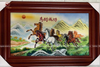 Tranh sứ Bát Tràng họa tiết mã đáo thành công men màu kích thước 127cm x 78cm khung gỗ