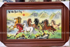 Tranh sứ Bát Tràng họa tiết mã đáo thành công men màu kích thước 127cm x 78cm khung nhựa