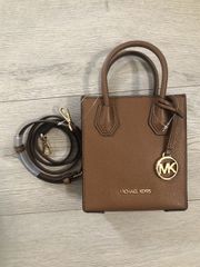 Túi Xách MICHAEL KORS Mercer 35S1GM9T0L