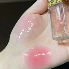 Son Dưỡng TOM FORD Soleil Liquid Lip Brush 6ml