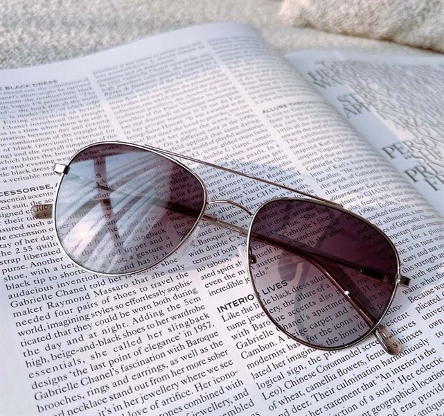 Kính CALVIN KLEIN Grey Pilot Ladies Sunglasses CK20121S-001, Size 57-17-140mm