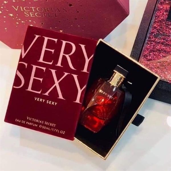 Nước Hoa VICTORIA'S SECRET Very Sexy Eau De Parfum, 50ml