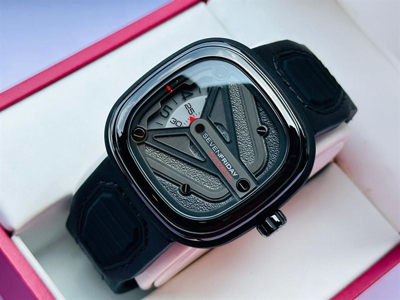 Đồng Hồ SEVENFRIDAY, 47mm