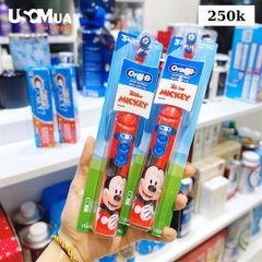 Bàn Chải Pin ORAL-B Disney Mickey