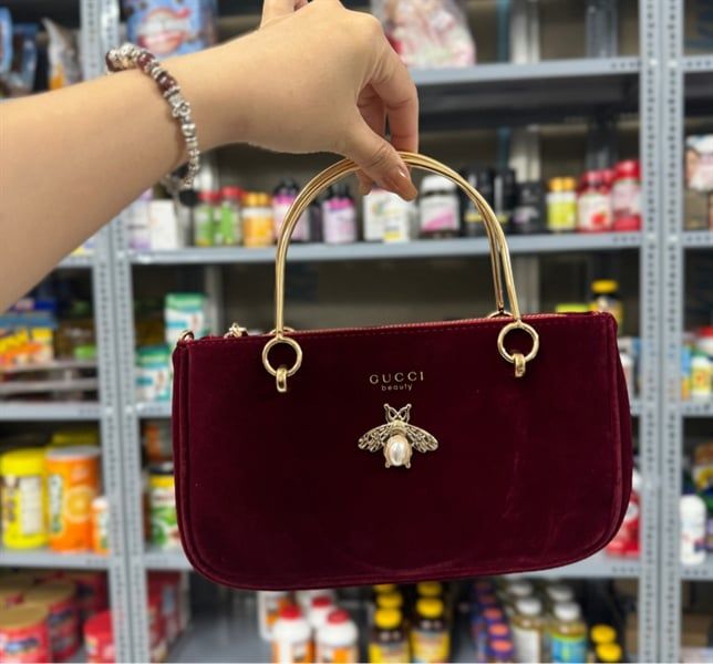 Túi GUCCI Absolute Pour Femme Female Pouch