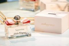 Nước Hoa SALVATORE FERRAGAMO Signorina EDP
