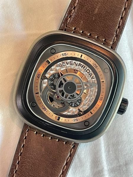 Đồng Hồ SEVENFRIDAY, 47mm