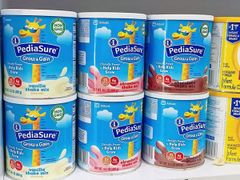 Sữa Bột ABBOTT Pediasure Grow & Gain Chocolate Shake Mix