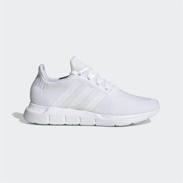 Giày ADIDAS Swift Run W EG9429