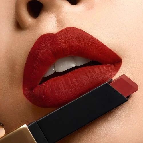 Son YVES SAINT LAURENT Rouge Pur Couture The Slim 2,2g