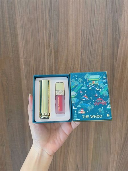 Set Son WHOO The History Of Whoo Gongjinhyang: Mi Glow Lip Balm Pink 3.3g + Mi Velvet Liquid Lip Rose No.18 Rose Pink 2.1g