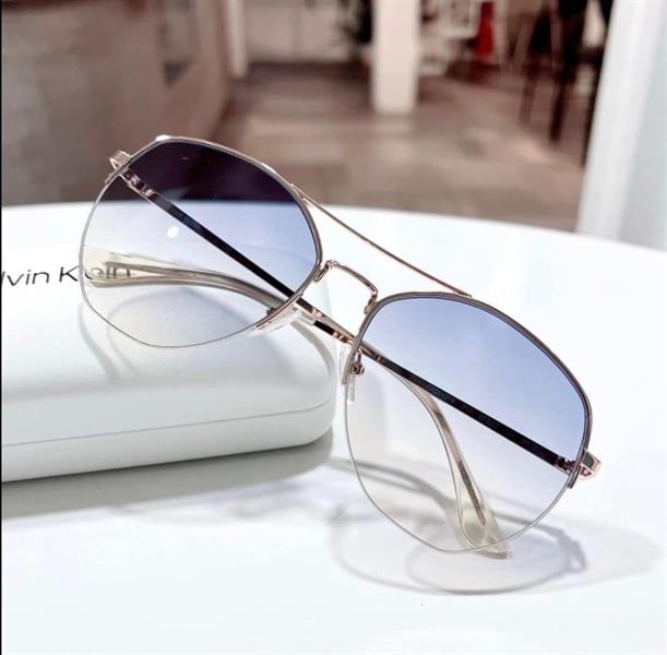 Kính CALVIN KLEIN Blue Gradient Pilot Ladies Sunglasses CK20121S-717 Size 57-17-140mm