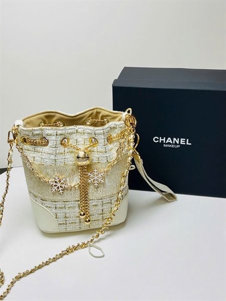 Túi Gift CHANEL Bucket