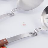  Sạn 9 Cán Gỗ Cherry Có Rãnh Treo Tiện Lợi Cherry 