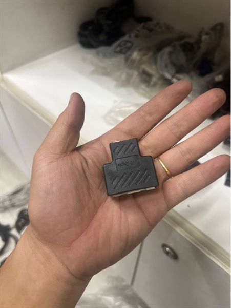 Đầu chuyển mạng 1 thành 2 Mới