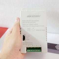 Bộ chia nguồn HIKVISION DS-2FA1205-C8(EUR) Mới