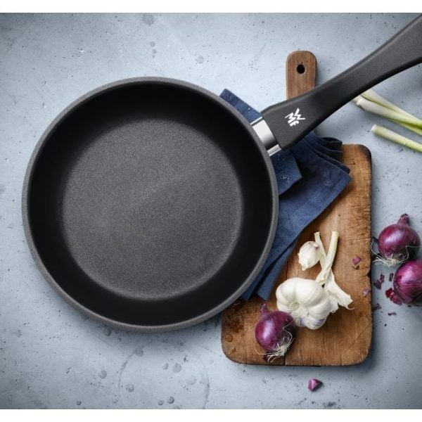 CHẢO CHỐNG DÍNH CAO CẤP WMF DEVIL 20CM