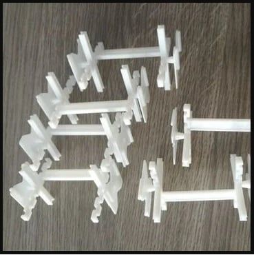 Ke định vị gạch kính - Ke gạch kính lấy sáng