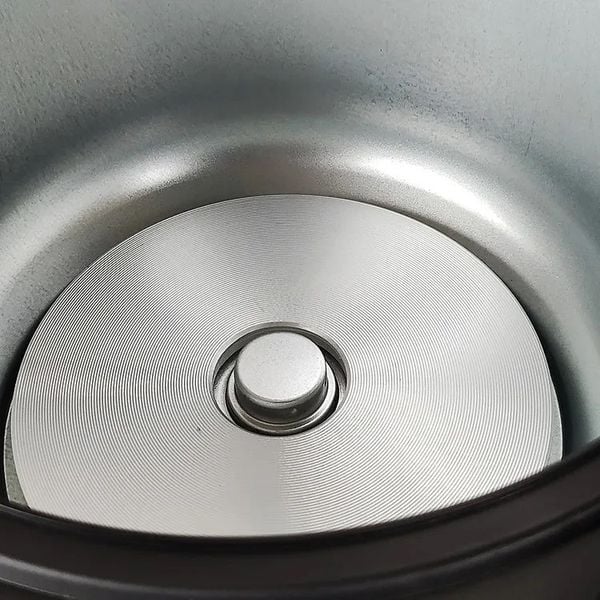 Nồi cơm điện nắp gài 1.2 Lít Ladomax HA-7212