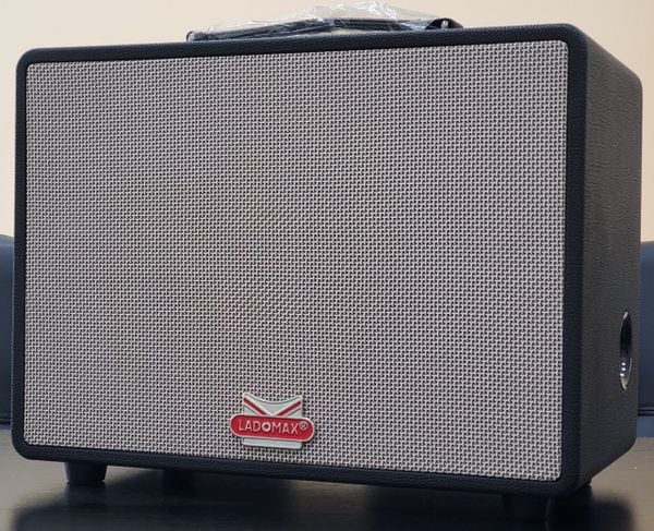 Loa karaoke xách tay cao cấp Ladomax  X-120 (Bass đơn 20cm)