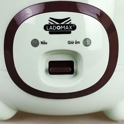 Nồi cơm điện nắp gài 1.8 Lít Ladomax HA-7618