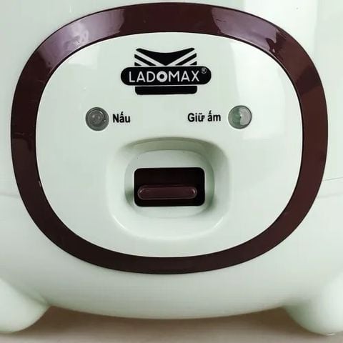 Nồi cơm điện nắp gài 1.8 Lít Ladomax HA-7618