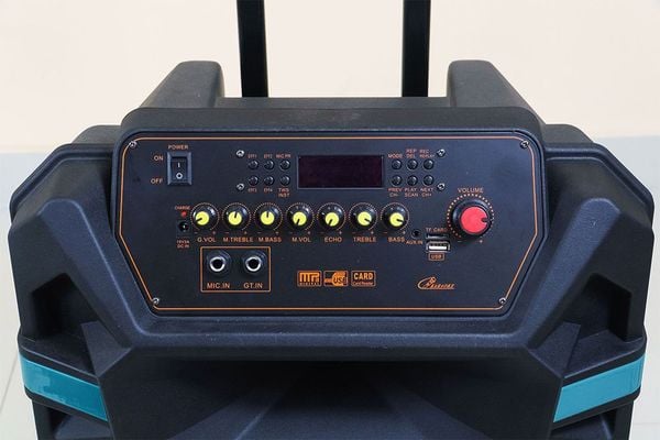 Loa kéo karaoke 3 tấc Ladomax V-S1235