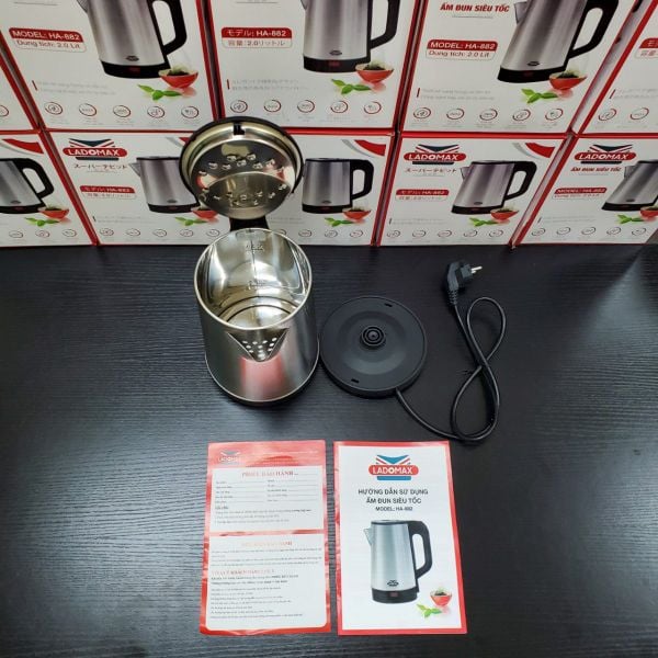 Ấm đun siêu tốc Ladomax HA-882