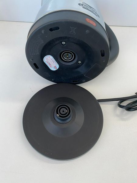 Ấm đun siêu tốc Ladomax HA-885