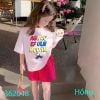 Bộ Bé Gái Áo Ngắn Quần Short Đùi In Chữ Sành Điệu (15kg-52kg)