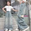 Quần Jeans Suông Bé Gái Thêu Nơ Xinh Xắn (30kg - 50kg)