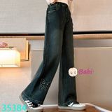  Quần Jean Suông Bé Gái Đính Bướm Xinh Xắn (35kg - 50kg) 