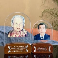 Hình Thờ Pha Lê KT011 - Có 2 Size 20-24cm